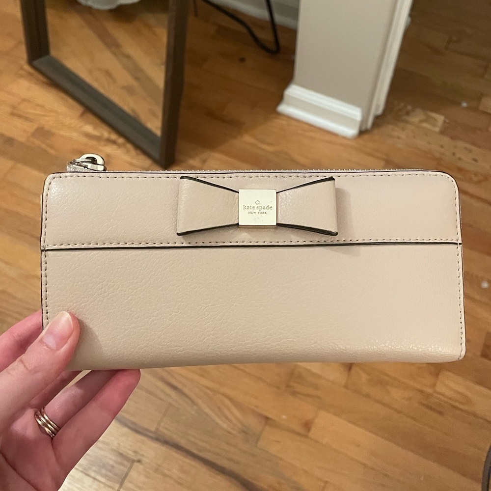 kate spade Blush Bow Wallet